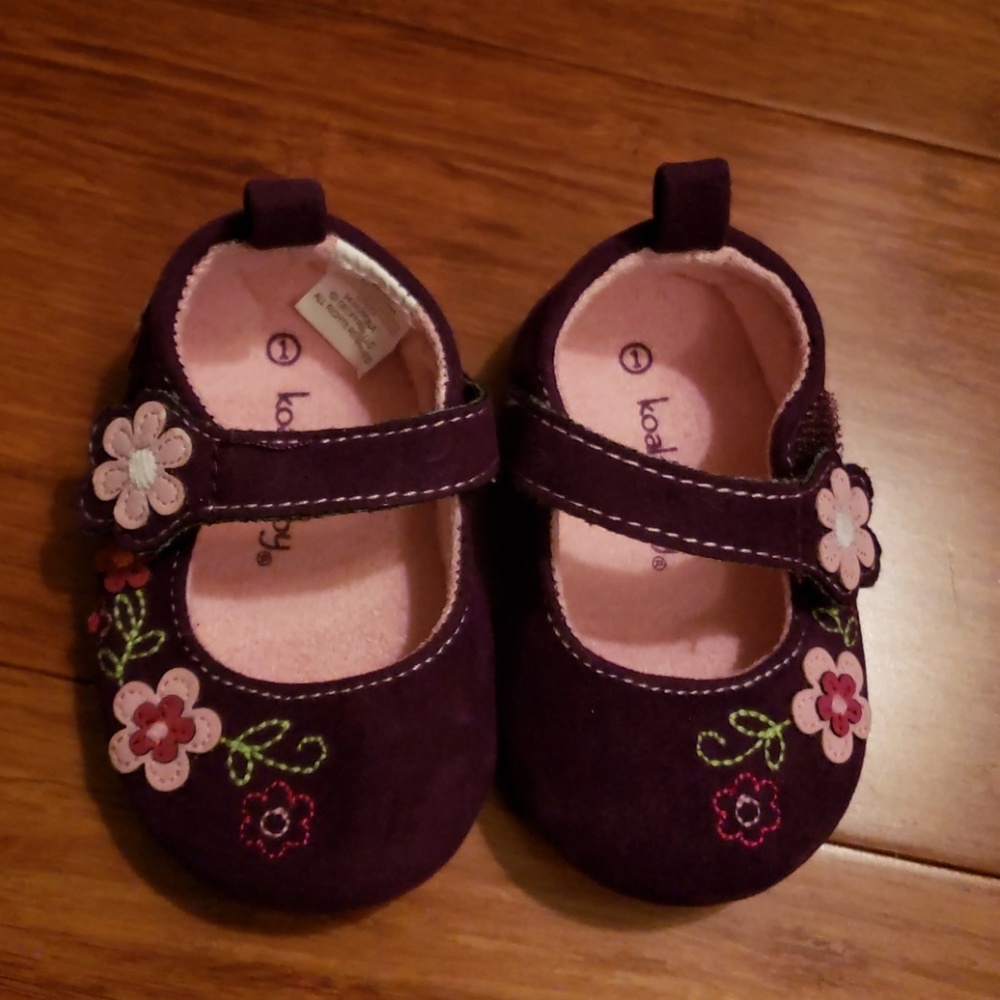 Koala Baby size 1 purple shoes
